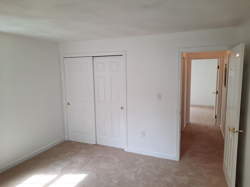 76 Maple St Middleton MA Zillow