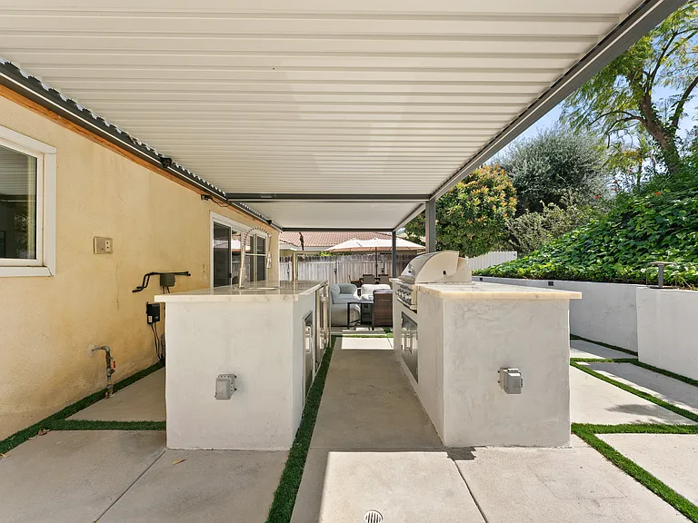 1222 Via Del Sol — Photo 39