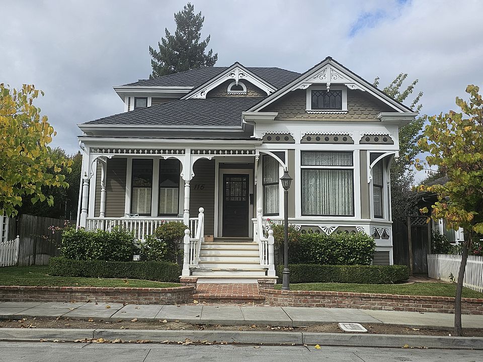 1888 Queen Anne Victorian in heart of downtown Los Gatos with new construction, second floor in 1998