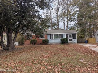 721 Barn St, Jacksonville, NC 28540