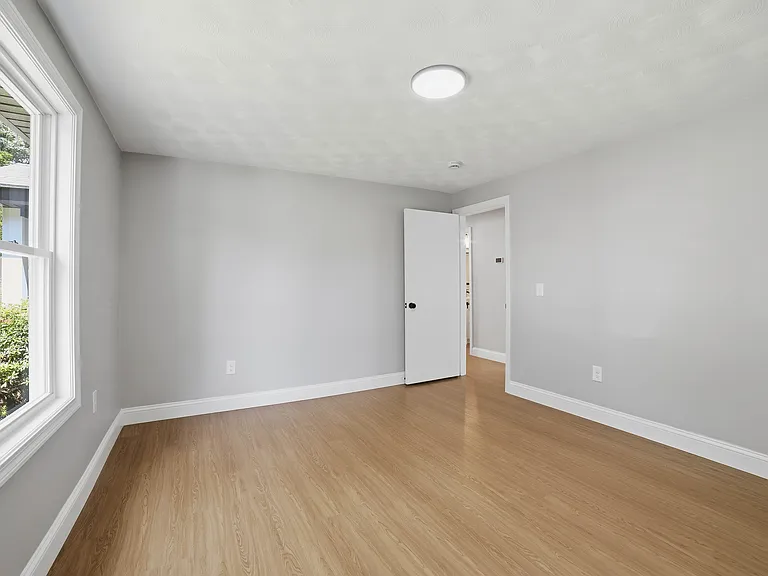 44 Topsfield Cir — Photo 23