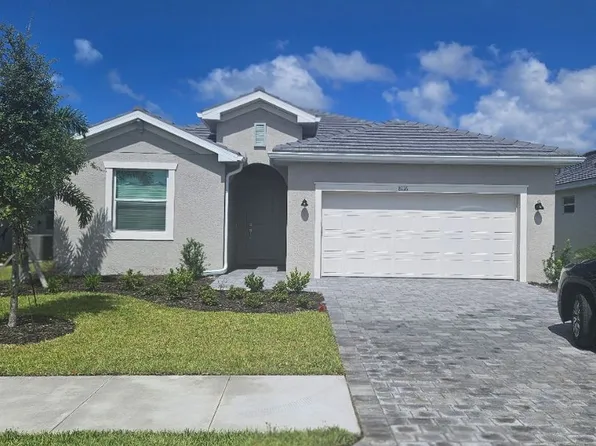 8116 Shore Lake Dr, Englewood, FL 34224