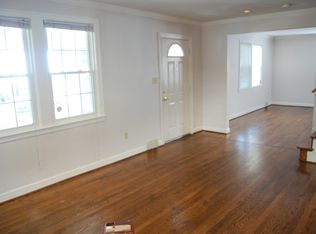 4603 Harling Ln, Bethesda, MD 20814