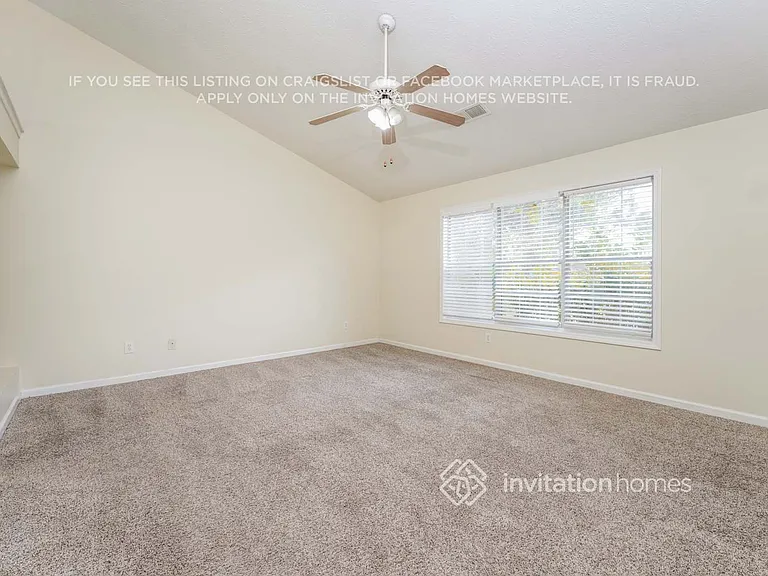 1429 Fall River Dr — Photo 10