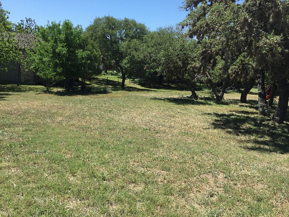 2nd image of 243 Pin Oak Way