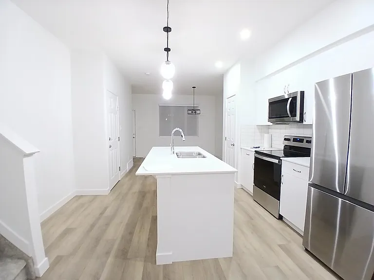 5144 Kinney Pl SW #UPPER — Photo 8