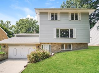 1712 S Belvoir Blvd, South Euclid, OH