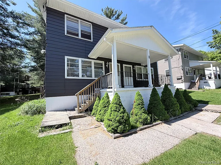 3 Saddle Ln #1 — Photo 11