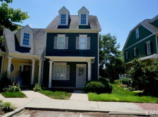 221 Old Grove Ln, Apex, NC 27502