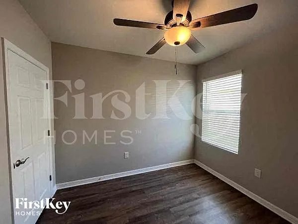 2800 Zaragoza Ct — Photo 9
