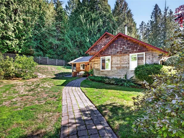 138 Bullock Creek Rd, Saltspring Island, BC V8K 2L3