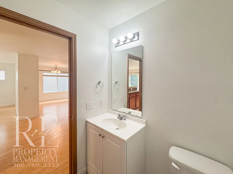 21050 Brevik Pl NW — Photo 8