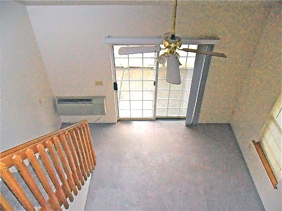 5th image of 210 E Division Ct #T50-c