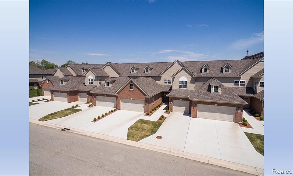 1st image of 184 Marina Ct Unit 73
