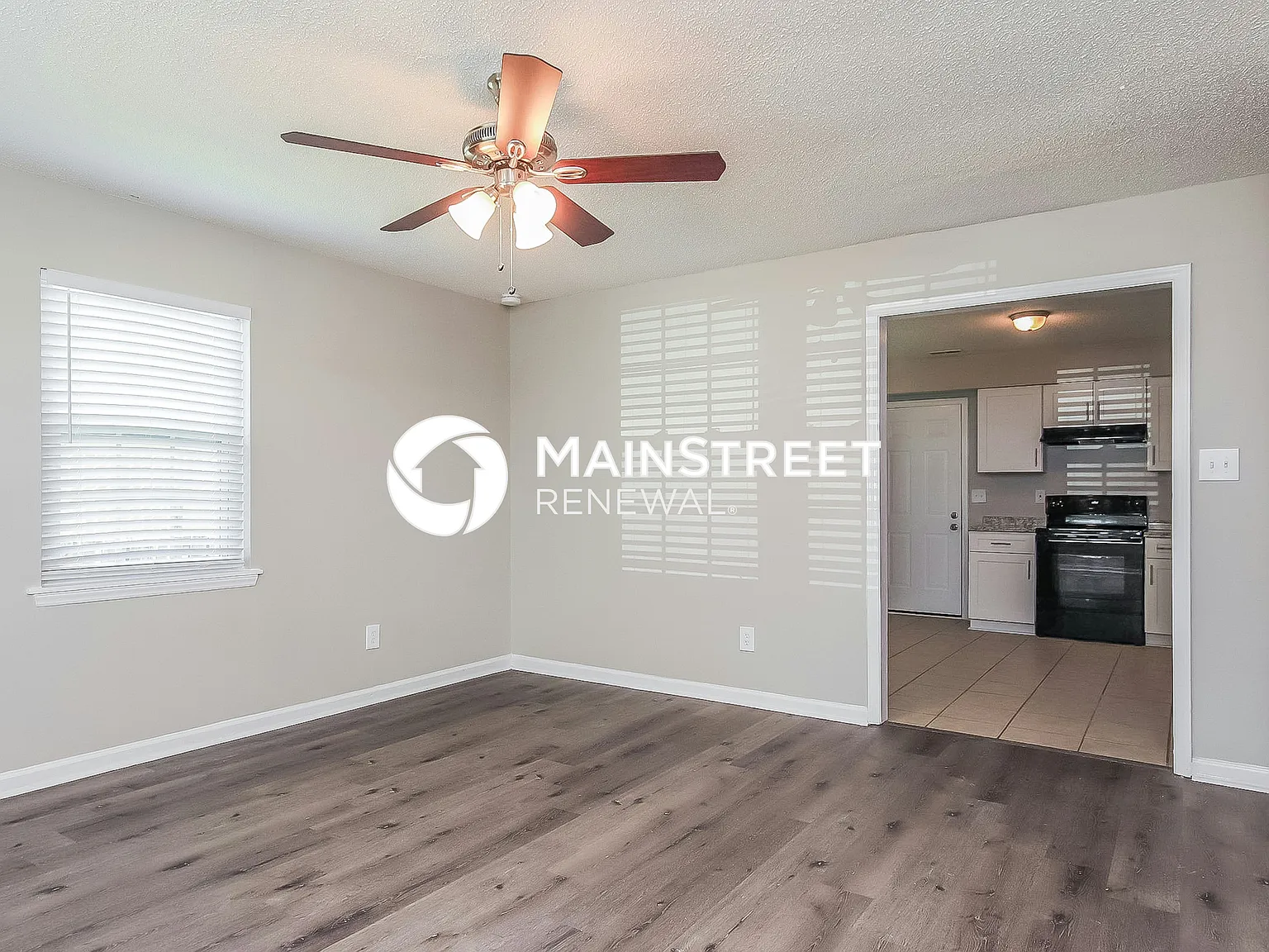 3516 Dearborn Dr — Photo 3