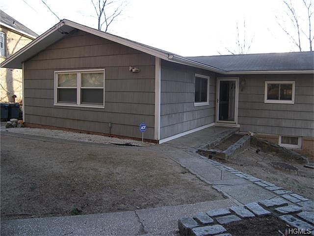 4602848