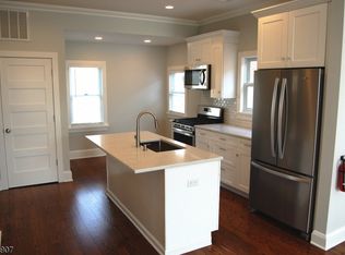 49 Park Ave APT 2, Summit, NJ 07901