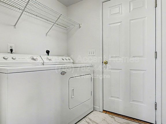 4th image of 716 Scarburgh Way