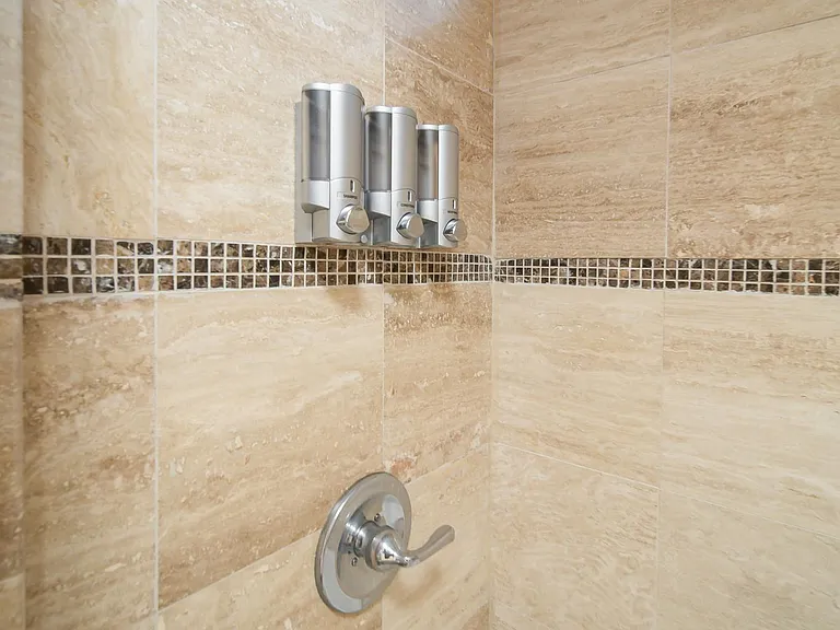 1021 Mellville Dr — Photo 23