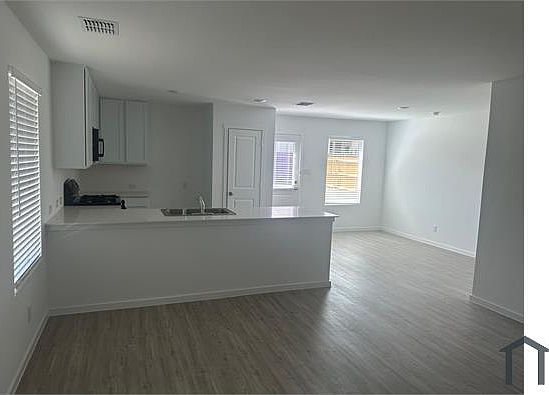 3rd image of 1430 Merlin Bluff St