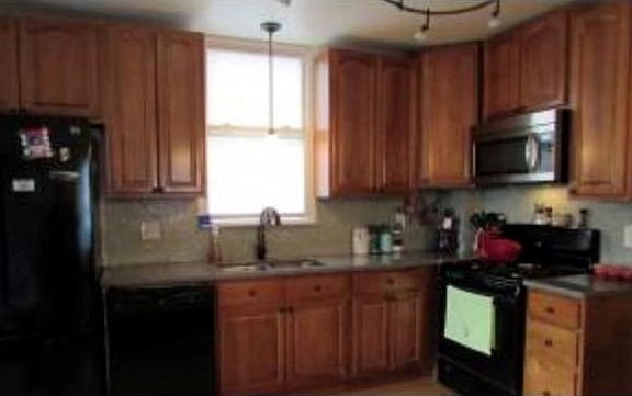5th image of 7 Evelyn St