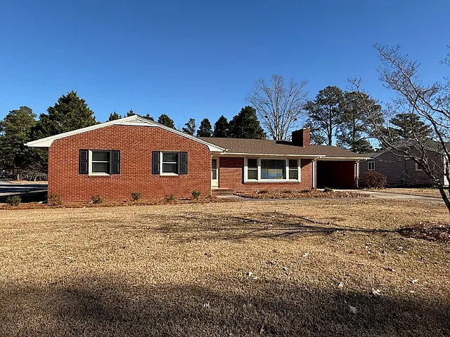 4022 E Horne Ave — Photo 1