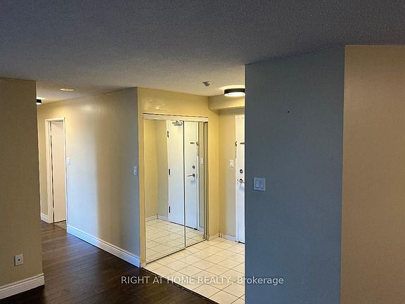 5th image of 5 Rowntree Rd #409