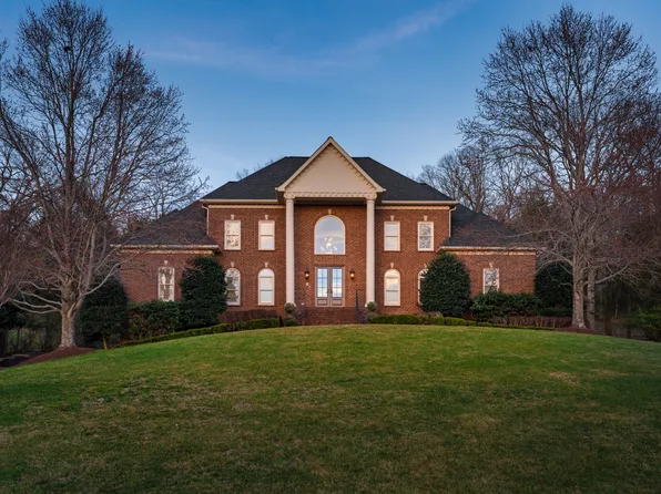 9262 Chevoit Dr, Brentwood, TN 37027