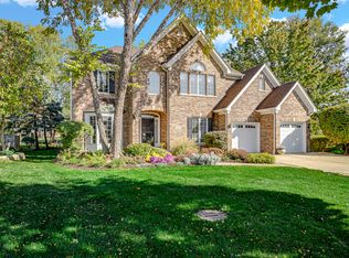 705 Megan Ct, Westmont, IL