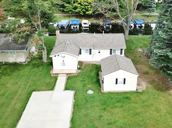 1933 Mallard Ln, Saint Helen, MI 48656