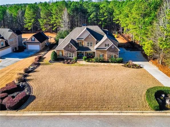 25 Magnolia Place Dr, Senoia, GA 30276
