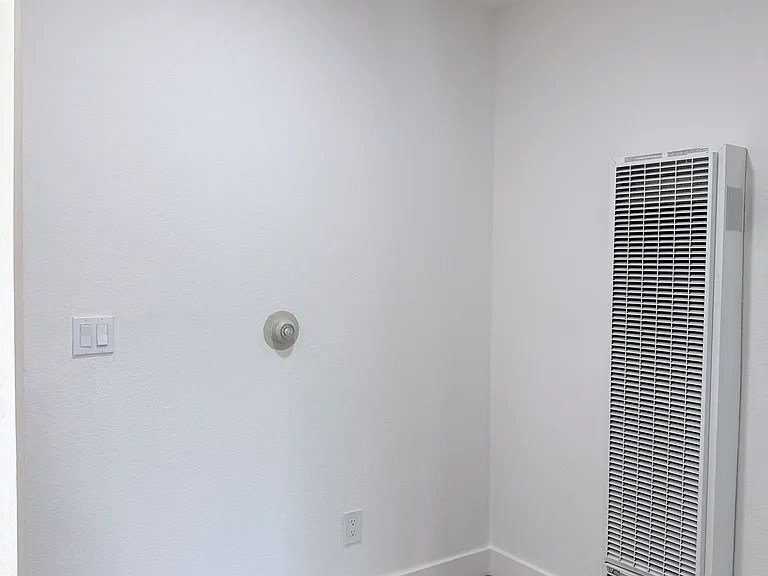 930 Barbara Ln #ADU — Photo 13
