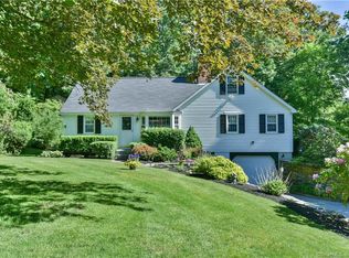 171 Old Hall Rd, Woodstock, CT 06281