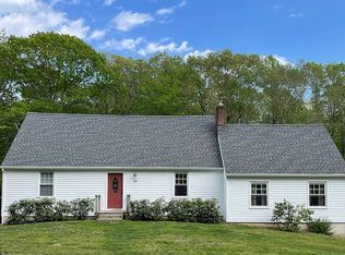 20 W Shore Dr, Clinton, CT 06413