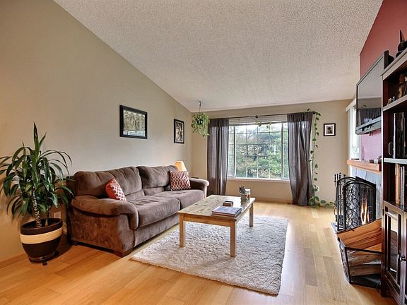 4th image of 12382 SE 41st Ln #5