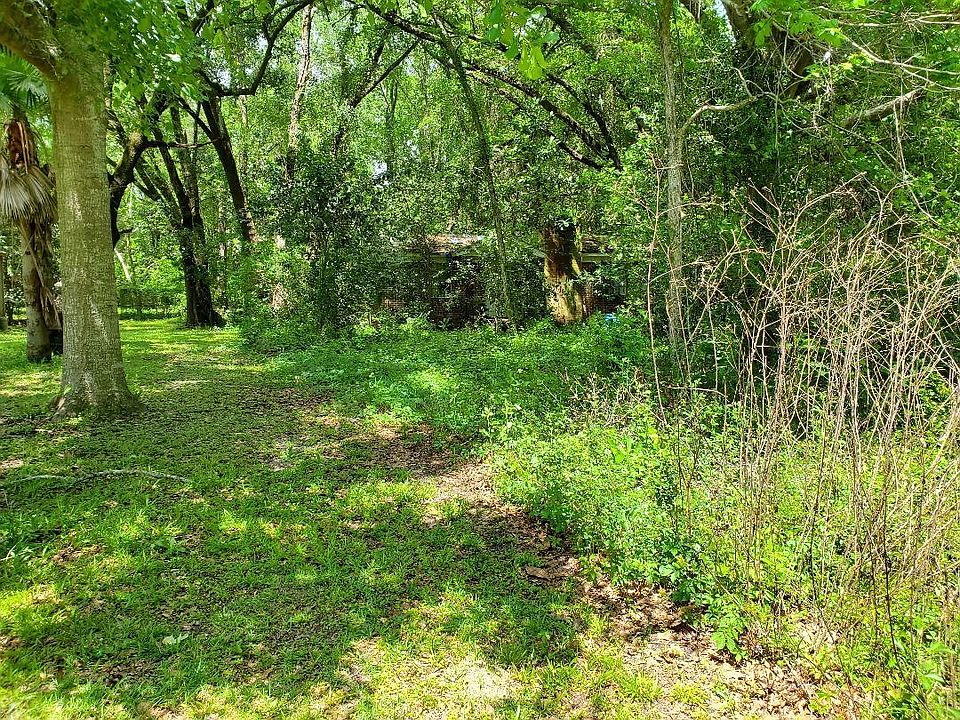 1st image of 8822 Johnnies Ct