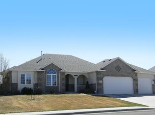 2709 Summit Dr, Cheyenne, WY 82009
