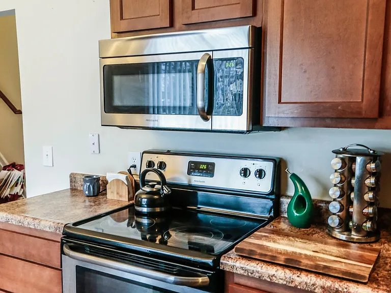 3050 Fox Chaple Dr — Photo 6