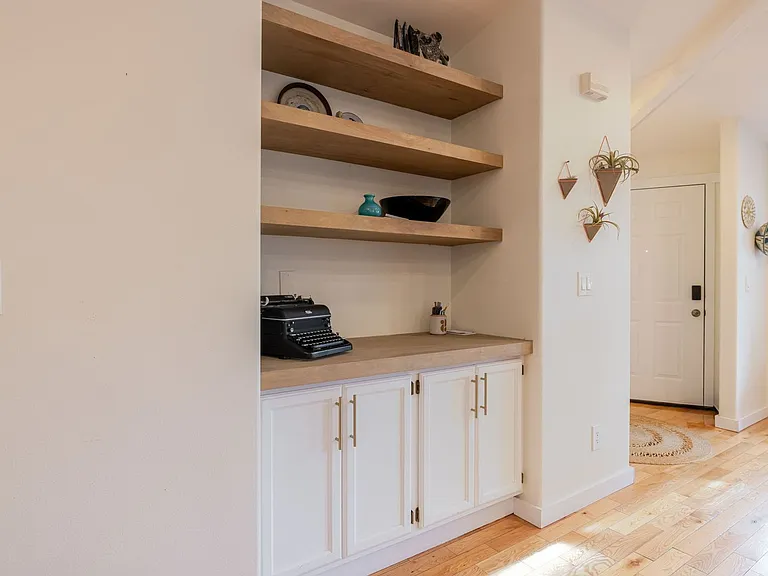 2352 NW Marken Pl — Photo 18