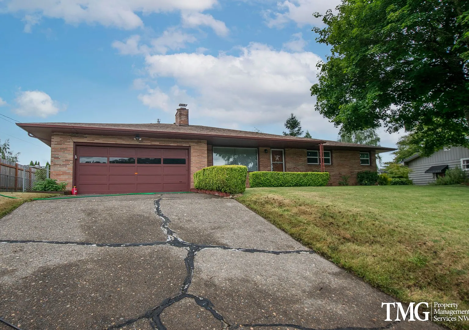3 BD Camas Ranch-Style Home with Covered Patio & Spacious Backyard — Photo 1