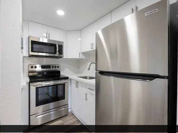 1811 NW 19th Ter #2, Miami, FL 33125