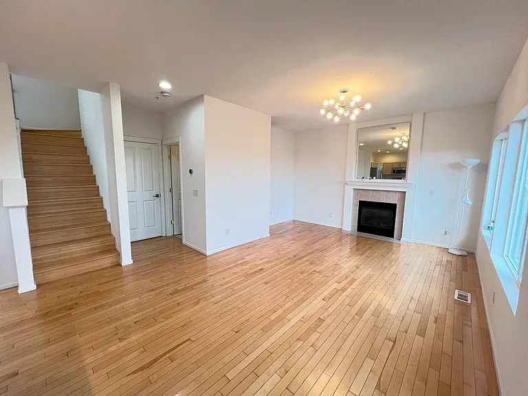 4113 S 220th Pl — Photo 6