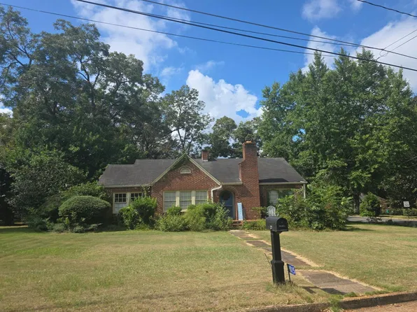 1015 Hancock Dr, Americus, GA 31709