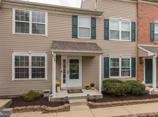 814 Purple Martin Ct #200, Warrington, PA 18976