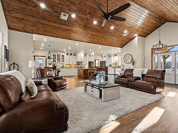 4th image of 3597 S Half Bank Rd