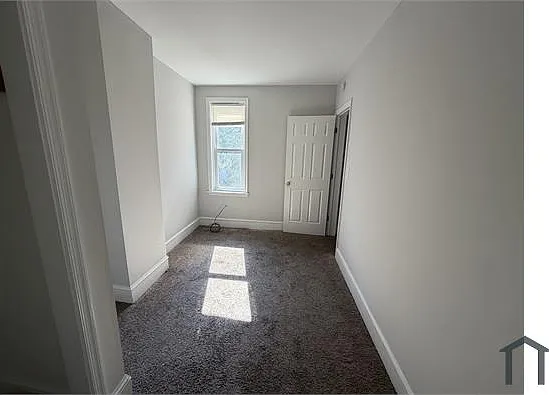 1026 Bennett St — Photo 10