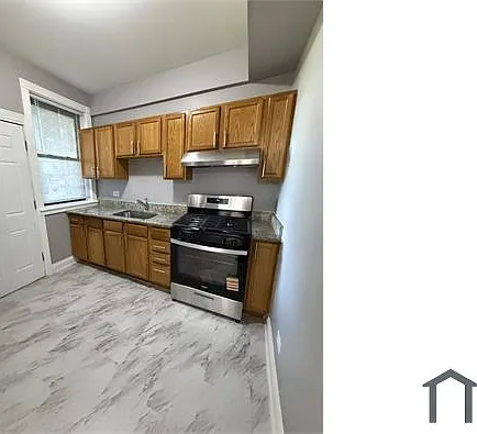 1500 W 51st St — Photo 7