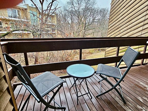2nd image of 9551 Arrowhead Dr #2F