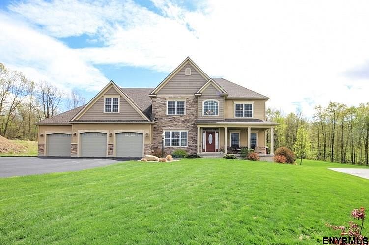 1st image of 14 Meadowbrook Ct