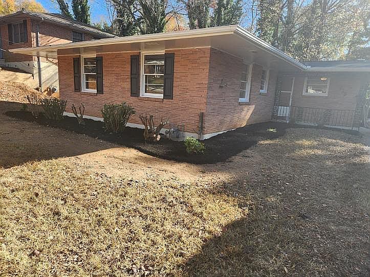1st image of 219 Brightwell Dr